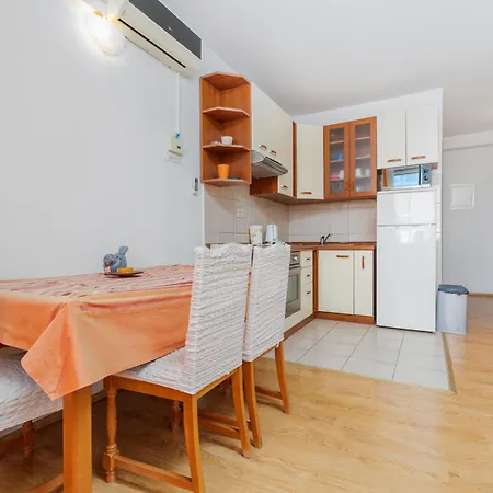 With Parking Space - 25816 Apartamento